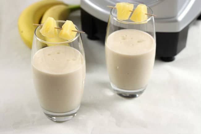 Coconut pineapple banana smoothie