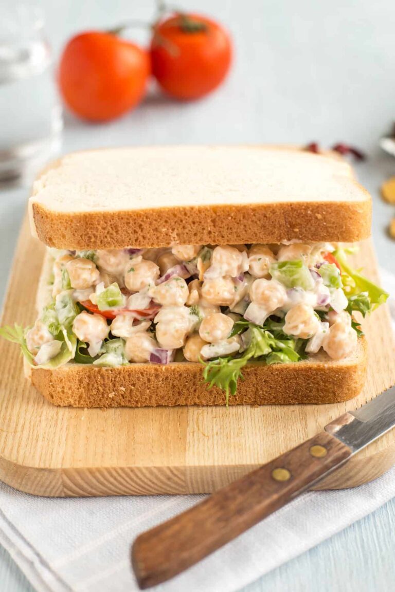 Creamy Chickpea Salad Sandwiches