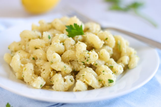 Lemon and artichoke pasta